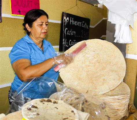 El casabe sigue siendo una opción de comida para los aragüeños