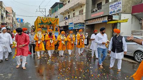 सिख धर्म के प्रवर्तक श्री गुरु नानक देव जी का 554 वा पावन प्रकाश पर्व