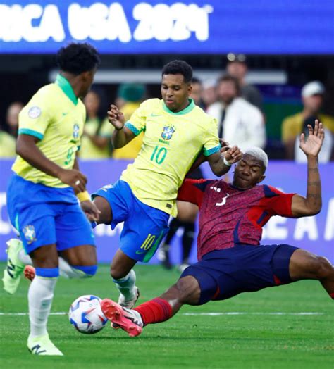 Brasil Faz Jogo Infeliz E Fica No Empate Por A A Costa Rica