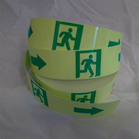 Nastro Uscita Di Emergenza In PVC Adesivo Luminescente 50mm X 2 Metri