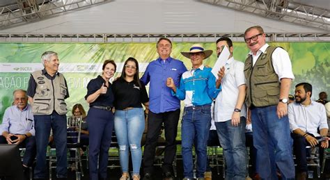 Blog do Moysés Peruhype Carlech INCRA FAZ REFORMA AGRÁRIA E DISTRIBUI