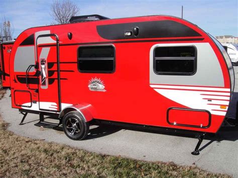 Winnebago Minnie Winnie 1706 Rvs For Sale