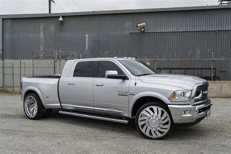 26 Customs Forgiato Wheels En Dodge Ram 3500 Heavy Duty