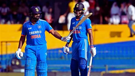 Rohit Sharma Completes 10K Runs In ODIs With A Sixer Off Kasun Rajitha