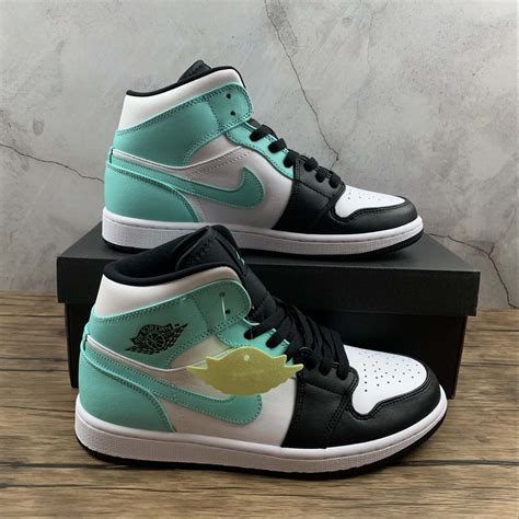 Nike Air Jordan 1 Mid Island Green Nuevo Instagram Footzonespain2