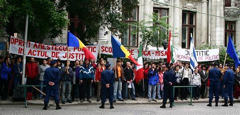 Protest Ministerul Justi Iei Violen A Domestic Dcnews