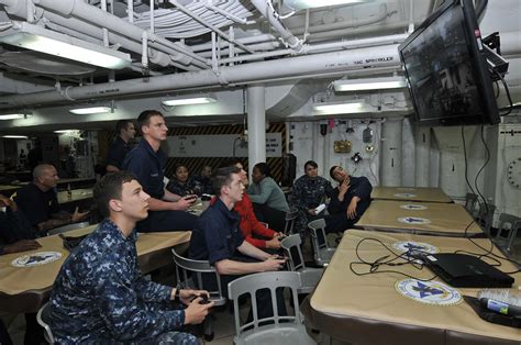 Sailors Relax Pacific Ocean June 10 2013 Sailors Parti Flickr