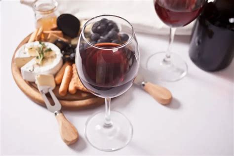 Que Manger Avec Le Beaujolais Nouveau On Vous Dit Tout