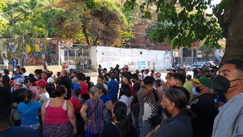 Protestaron En El Barrio Jos F Lix Ribas Contra Abusos Policiales