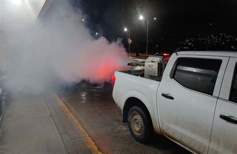 Fumigan espacios públicos de 13 colonias de San Jacinto Amilpas