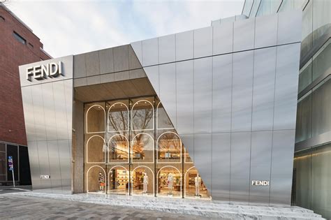 Boutique FENDI Palazzo Fendi Omotesando