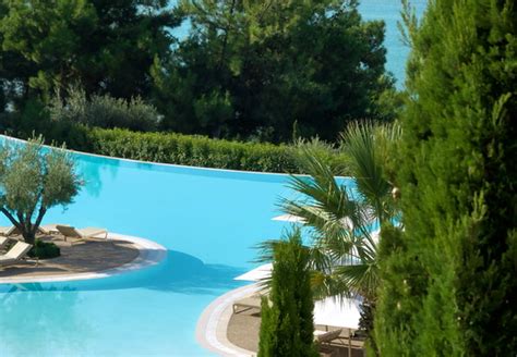 Ikos Oceania / Beaches & Pools | IKOS Resorts gallery