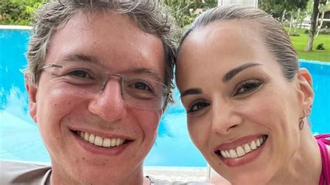 Ana Furtado publica selfie Boninho e se declara Pra nós todo dia