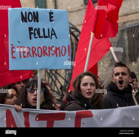 Fascism italy workers hi-res stock photography and images - Alamy