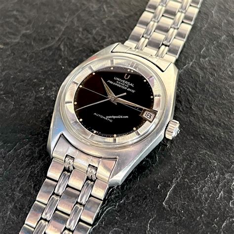 Vintage Universal Genève Polerouter Date Gay Frères Bracelet sold on watchPool