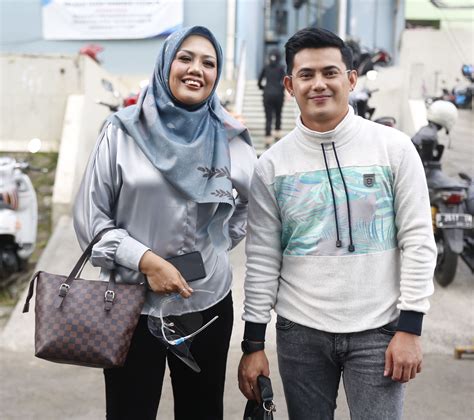 Cowok Ganteng Yang Pernah Mengisi Hati Elly Sugigi Ada Yang Diakui