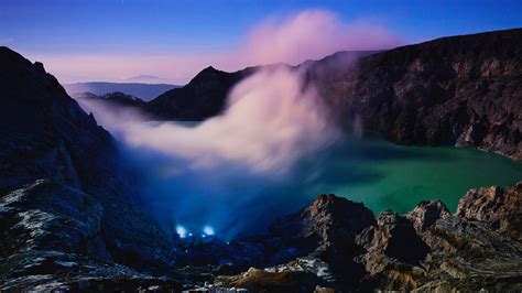 Trekking Adventure Mount Ijen And Blue Fire From Bali