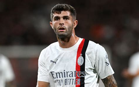 Milan Pulisic Giroud E Leao Sono Fortissimi Un Favorito Presto Per