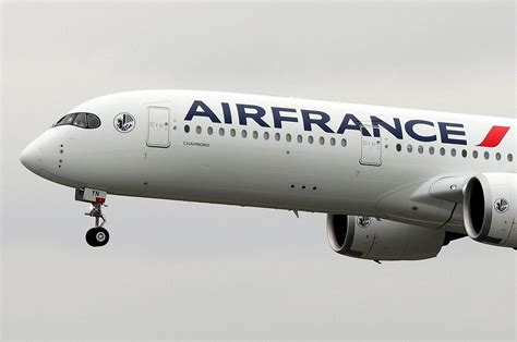 Air France A F Htyn Chambord Arriving From Pari Flickr