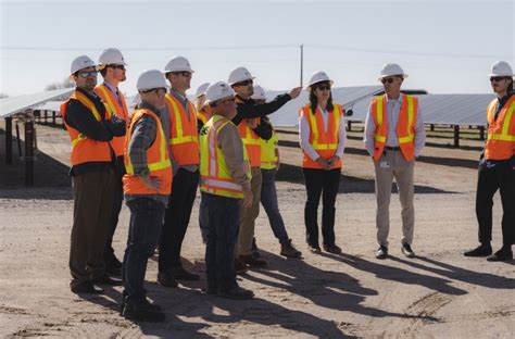 Srp Meta And Aes Unveiled 100 Mw West Line Solar