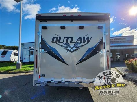 Used 2020 Thor Motor Coach Outlaw 29J Motor Home Class C Toy Hauler