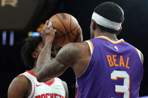 Suns Bradley Beal Gets Ejected In First Game Back From Injury