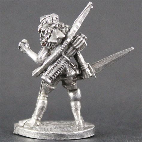 Miniatura RPG Guerreiro R 17 90 RPGMaisBarato