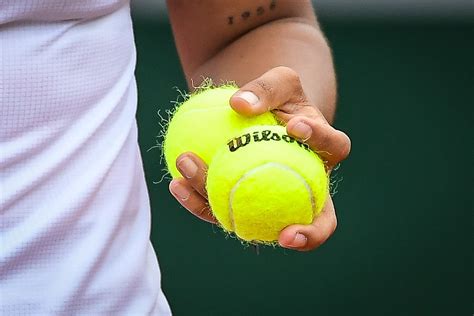 Les balles de Roland Garros font débat