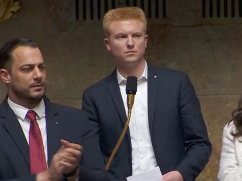 Adrien Quatennens hué à son retour à lAssemblée Nationale Où on est