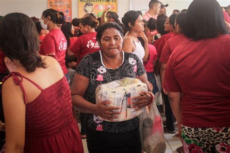 Natal Potente Da Cufa Feirantes Da Zona Norte De Teresina Recebem