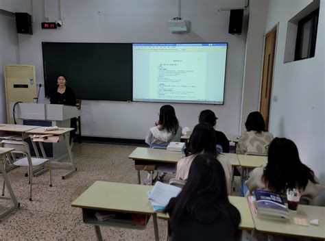 法学院心理辅导站举办“心晴解压”之保研经验分享会