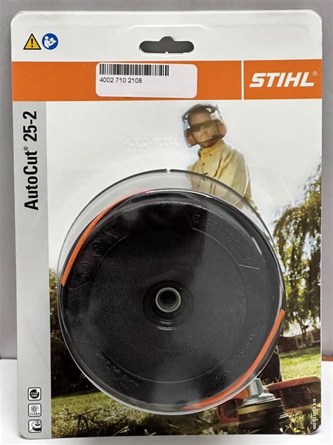 Stihl Autocut Clamshell Trimmer Head Unit Packaged Use