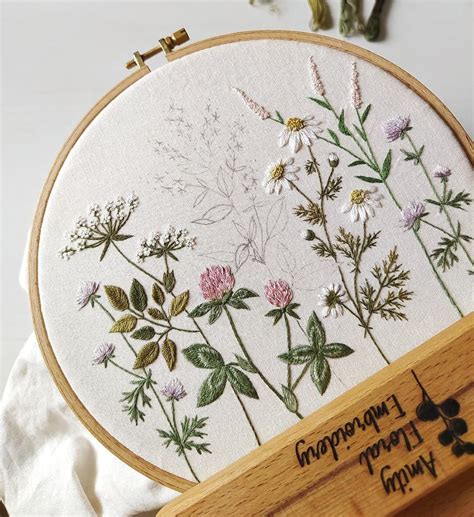 Clover Meadow Embroidery Pattern Pdf Video Tutorial Flower Pattern