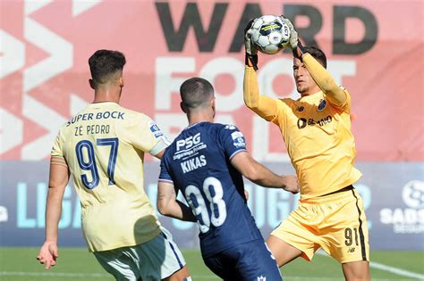 Dois Jovens Do Fc Porto Na Lista De Maiores Promessas Para O The Guardian