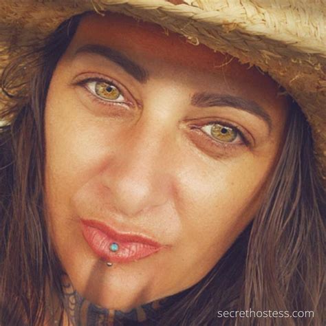 0476714105 39 Bbw Green Eyes Maori Nz Female Tattoos