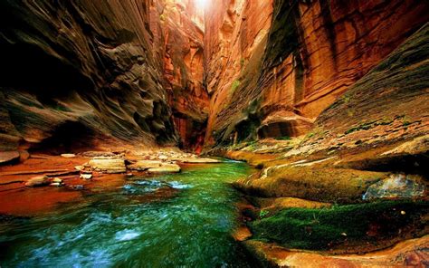 X Resolution Red And Brown Rock Mountain With Green Clear