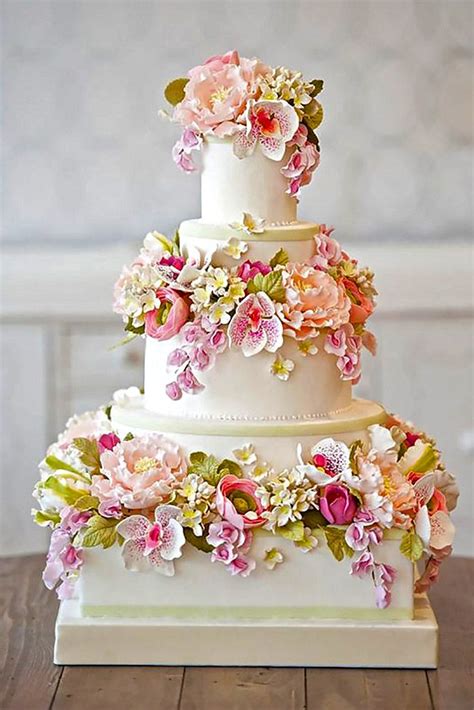 How To Decorate A Wedding Cake With Fondant Flowers