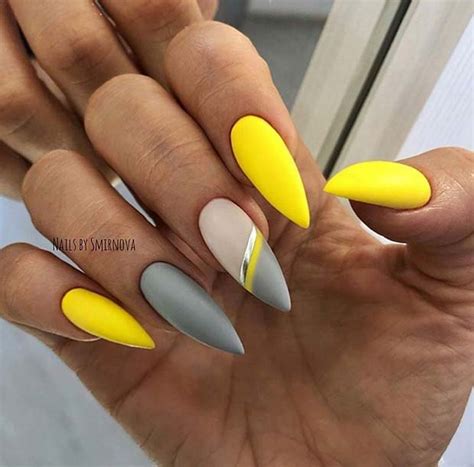 43 Chic Ways To Wear Yellow Acrylic Nails Page 2 Of 4 Stayglam