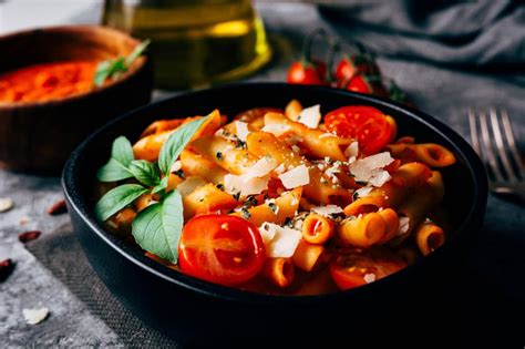 Klassisches Rezept Sauce Arrabbiata Scharfe Tomatensauce