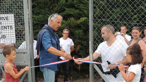 Le Nouveau Court De Tennis Inaugur