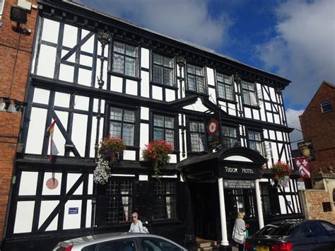 The Tudor House Hotel Natpacker