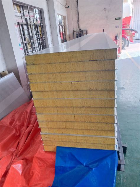 Building Exterior Fire Insulation Glass Wool Sound Absorbing Board