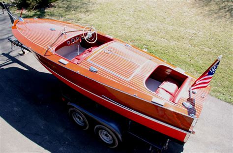 1954 19 Chris Craft Racing Runabout