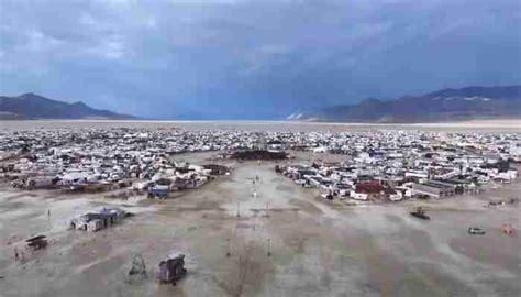 Festival Burning Man Golpeado Por Las Inundaciones En El Desierto De