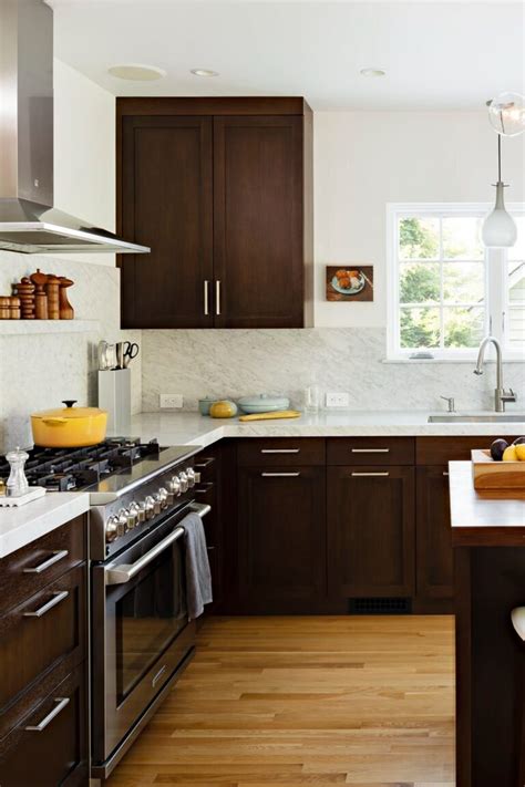 24+ High End Brown Cabinets With White Countertops