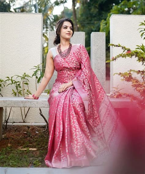 Pink Silk Sarees For Wedding