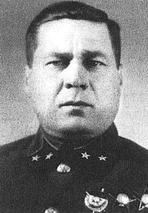 Akhlyustin, Pyotr Nikolayevich : A