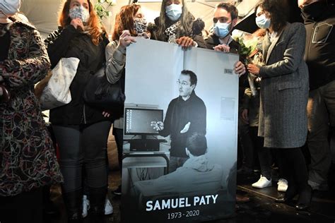 Mort De Samuel Paty Des Hommages Multiformes Au Professeur Assassiné