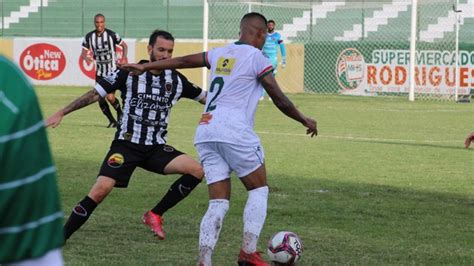 Em Jogo De P Naltis Perdidos Botafogo Pb Vence O Sousa Em Sua Estreia