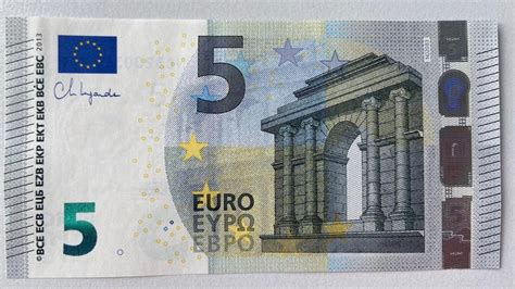 Los billetes de euro firmados por Lagarde comenzarán a circular la